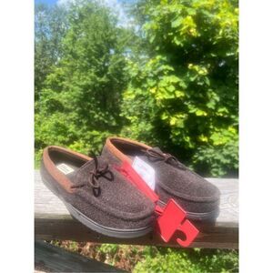 Dluxe Men’s Memory Foam Slippers Sz M 9-10 Brown NWT *